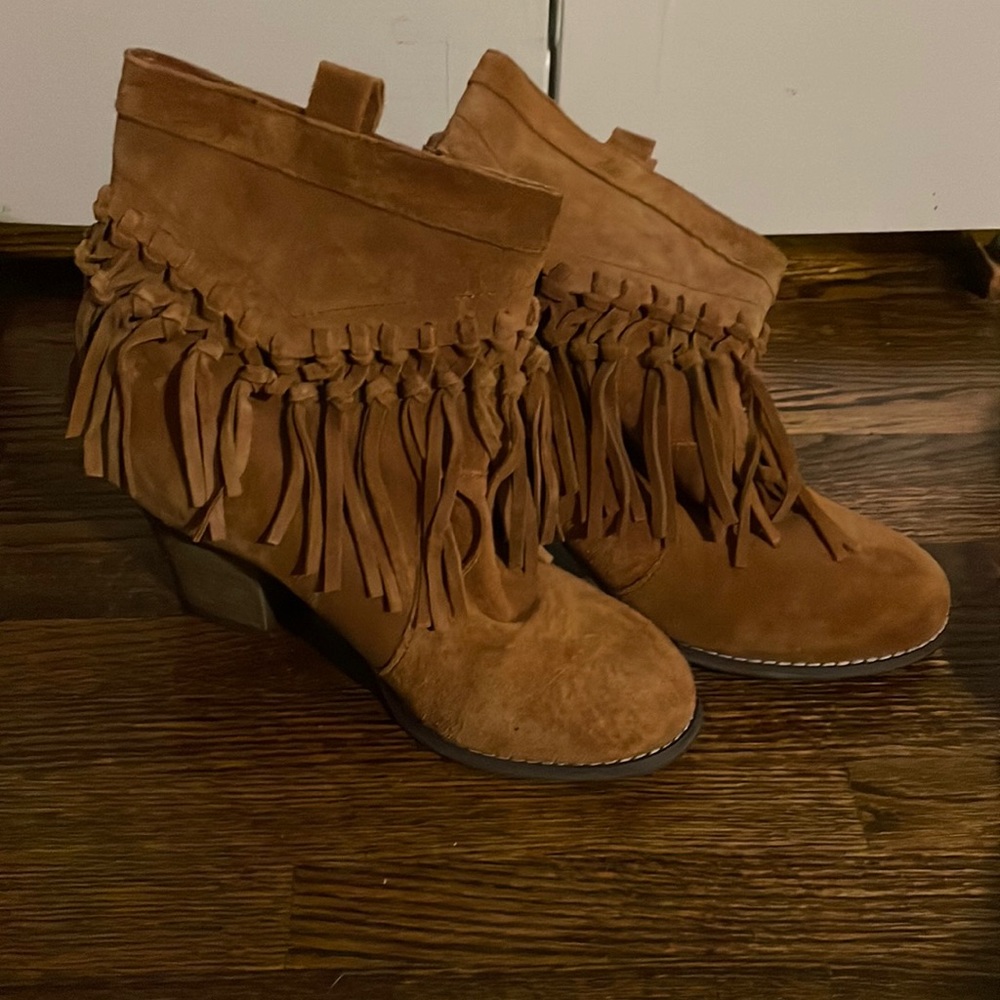 Leather Tassel Boots